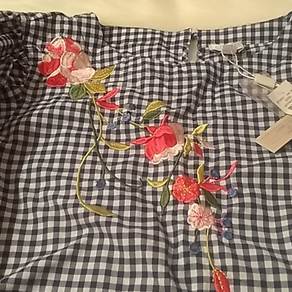 Cupio navy/white with floral top. NWT - Picture 7 of 8